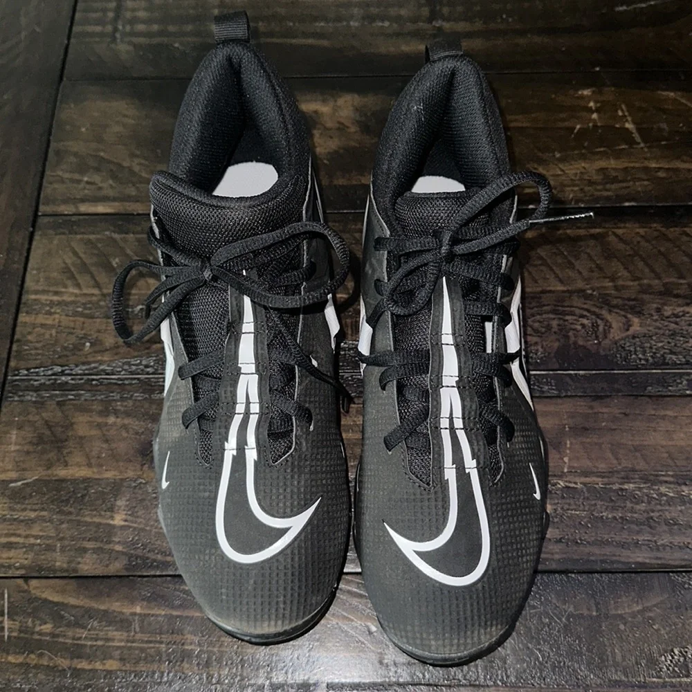 Nike Kids' Alpha Menace 3 Shark Mid Football Cleats - Picture 3 of 9